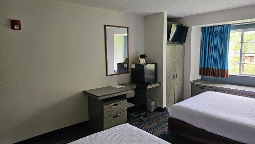 SureStay Hotel by Best Western Marienville image 1