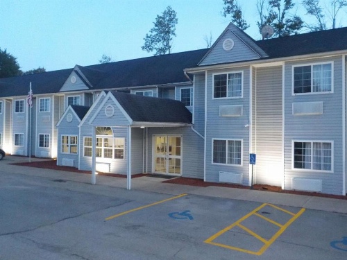 SureStay Hotel by Best Western Marienville image 20